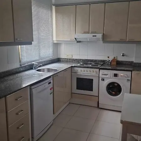Veran, Parking Wifi, 100m De La Playa Apartamento *