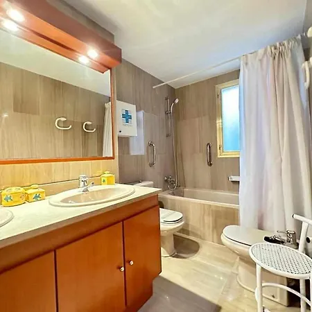 Veran, Parking Wifi, 100m De La Playa Tossa de Mar
