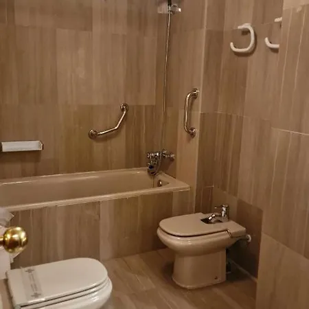 Veran, Parking Wifi, 100m De La Playa Apartamento *